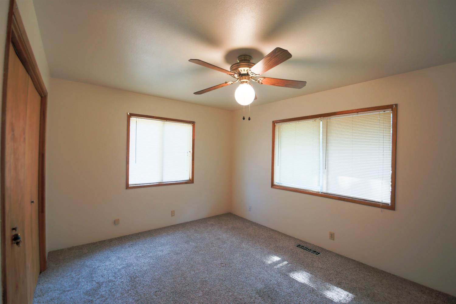 40843 Cherokee Oaks Drive Three Rivers, CA 93271 - Photo 24 of 29 Gallery Image 24