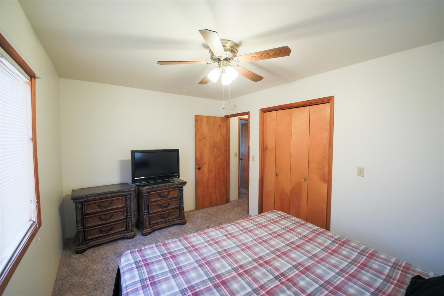 40843 Cherokee Oaks Drive Three Rivers, CA 93271 - Photo 28 of 29 Gallery Image 28