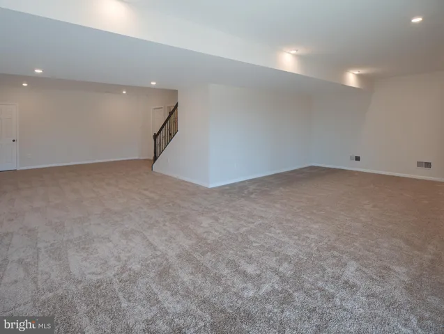 a view of empty room