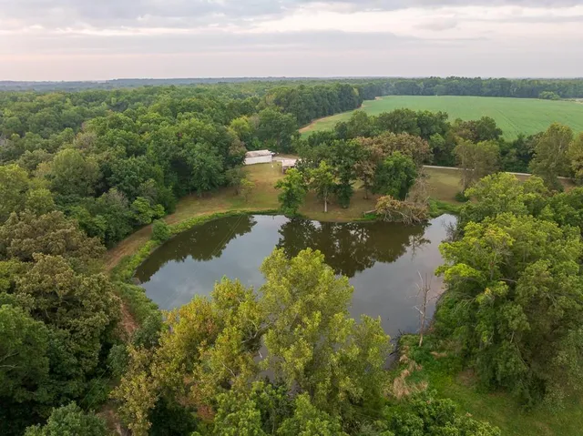 $391,250 | 466 Northwest 391 Road, Clinton, MO 64735