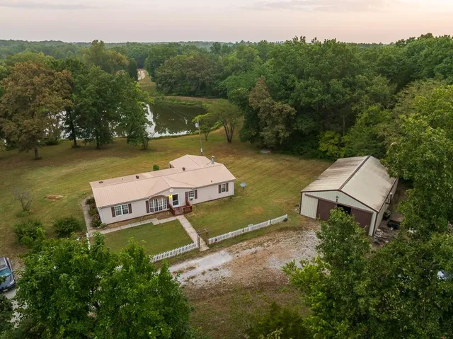 $391,250 | 466 Northwest 391 Road, Clinton, MO 64735