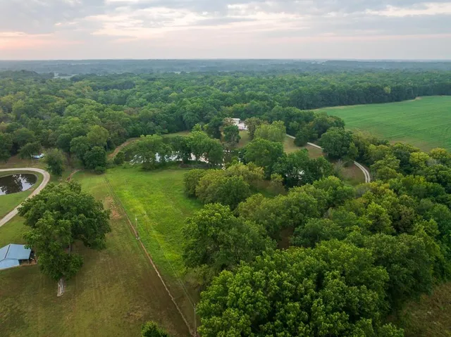 $391,250 | 466 Northwest 391 Road, Clinton, MO 64735