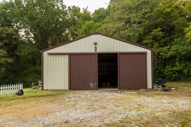 $391,250 | 466 Northwest 391 Road, Clinton, MO 64735