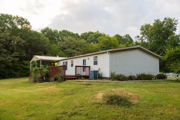 $360,000 | 466 Northwest 391 Road, Clinton, MO 64735