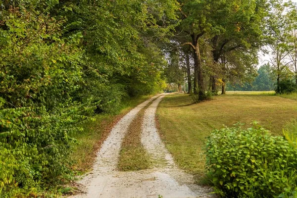 $360,000 | 466 Northwest 391 Road, Clinton, MO 64735