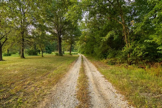 $391,250 | 466 Northwest 391 Road, Clinton, MO 64735