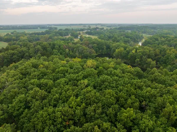 $360,000 | 466 Northwest 391 Road, Clinton, MO 64735