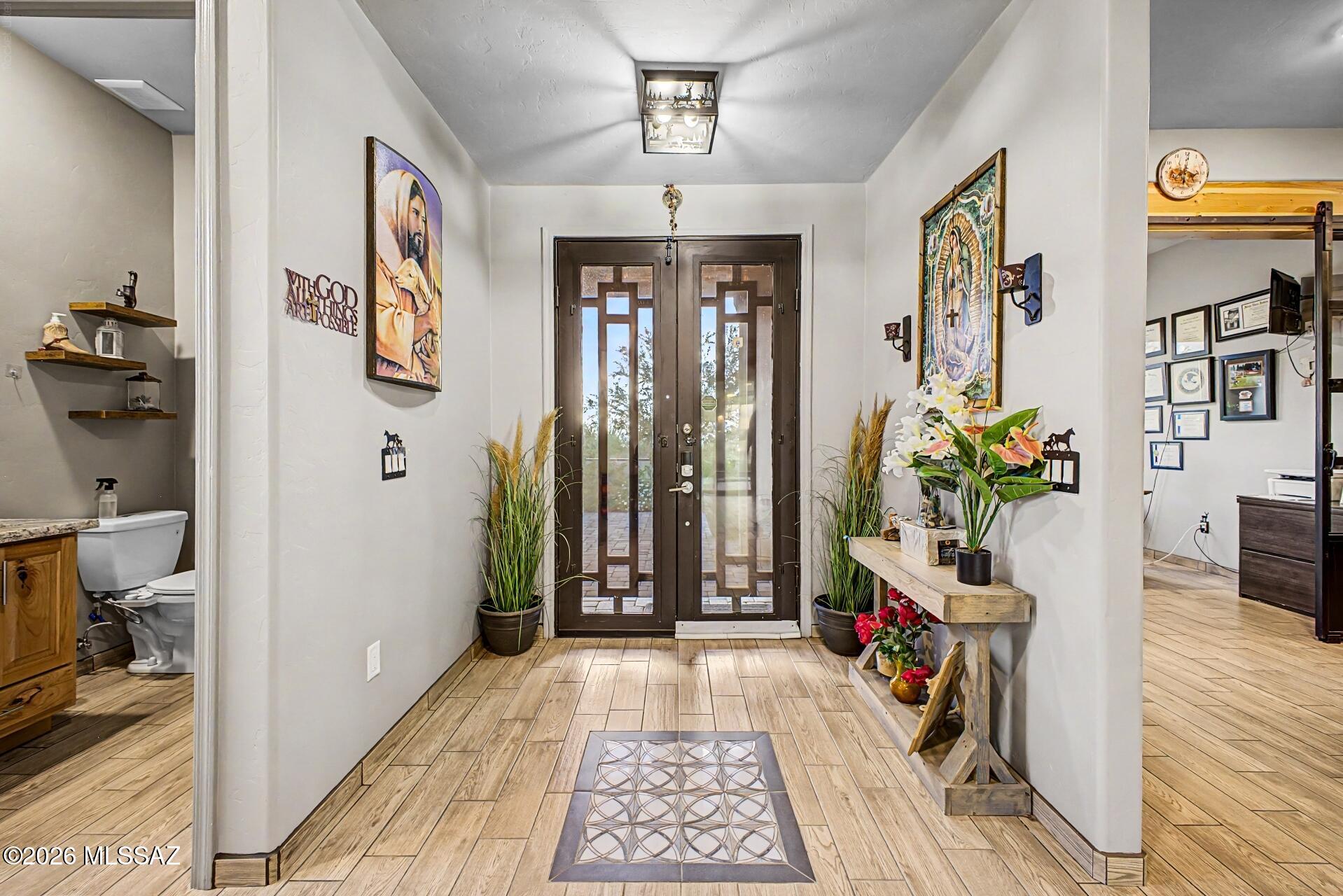 18773 South Houghton Road Vail, AZ 85641 - Photo 5 of 48 Entry