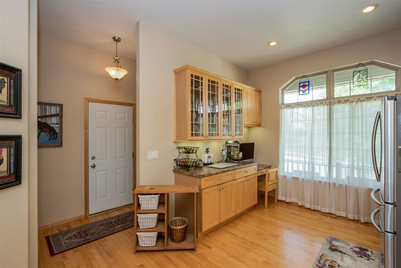 823 Tipperary Road Iowa City, IA 52246 - Photo 11 of 27 Gallery Image 11