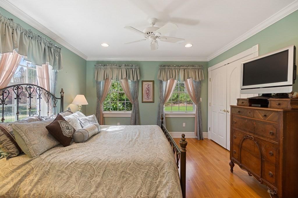 647 Reservoir Road Lunenburg, MA 01462 - Photo 20 of 42