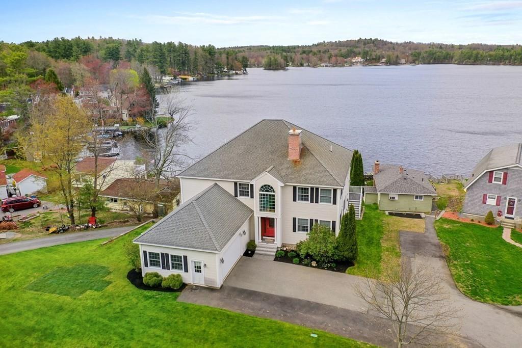 647 Reservoir Road Lunenburg, MA 01462 - Photo 3 of 42