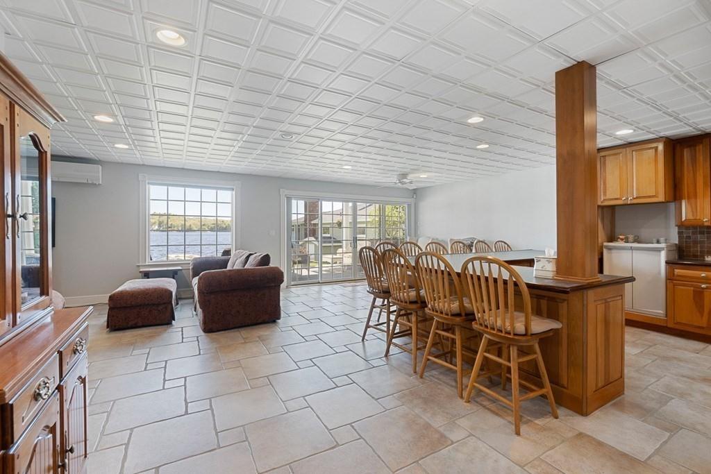 647 Reservoir Road Lunenburg, MA 01462 - Photo 31 of 42