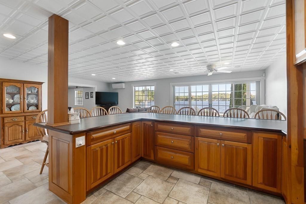 647 Reservoir Road Lunenburg, MA 01462 - Photo 33 of 42