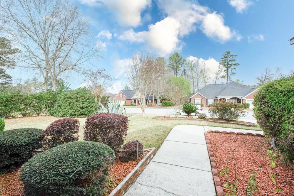 264 Bridle Path Road North Augusta, SC 29860 - Photo 5 of 37 Front yard!