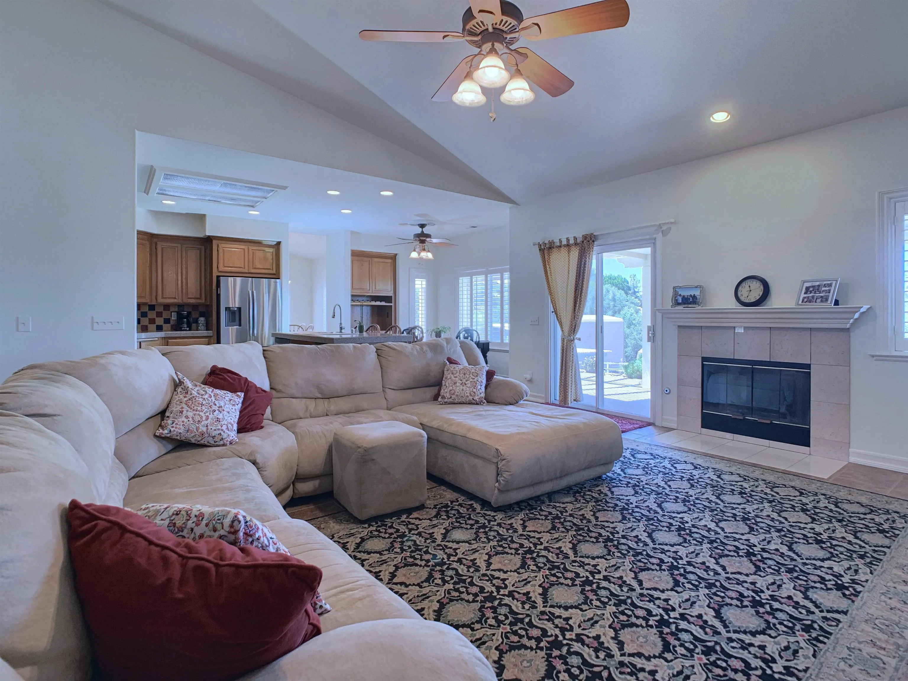 1927 Coronado View Alpine, CA 91901 - Photo 15 of 60 Family room view #1