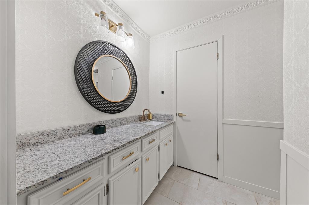 5087 Farm To Market Road 69 Como, TX 75431 - Photo 14 of 23