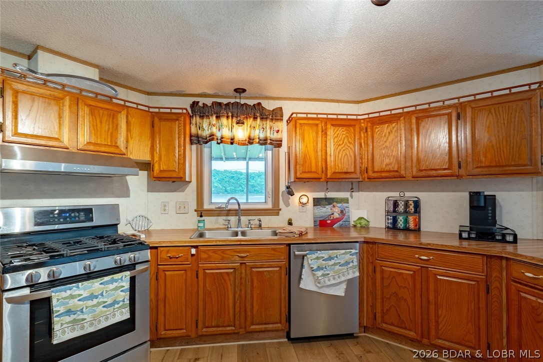 3135 Lick Creek Road Edwards, MO 65326 - Photo 23 of 94