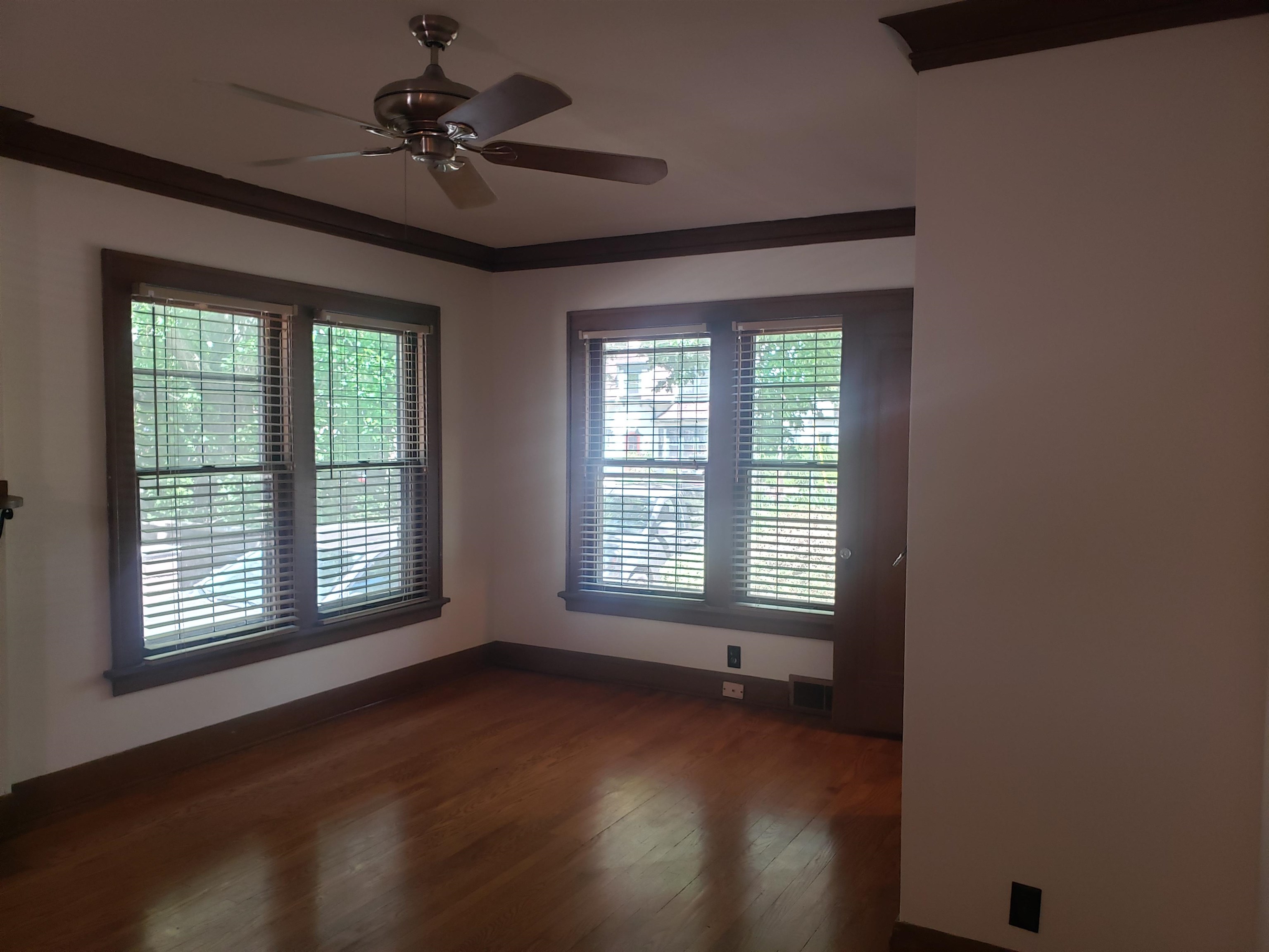 2121 Regent Street Madison, WI 53726 - Photo 8 of 39