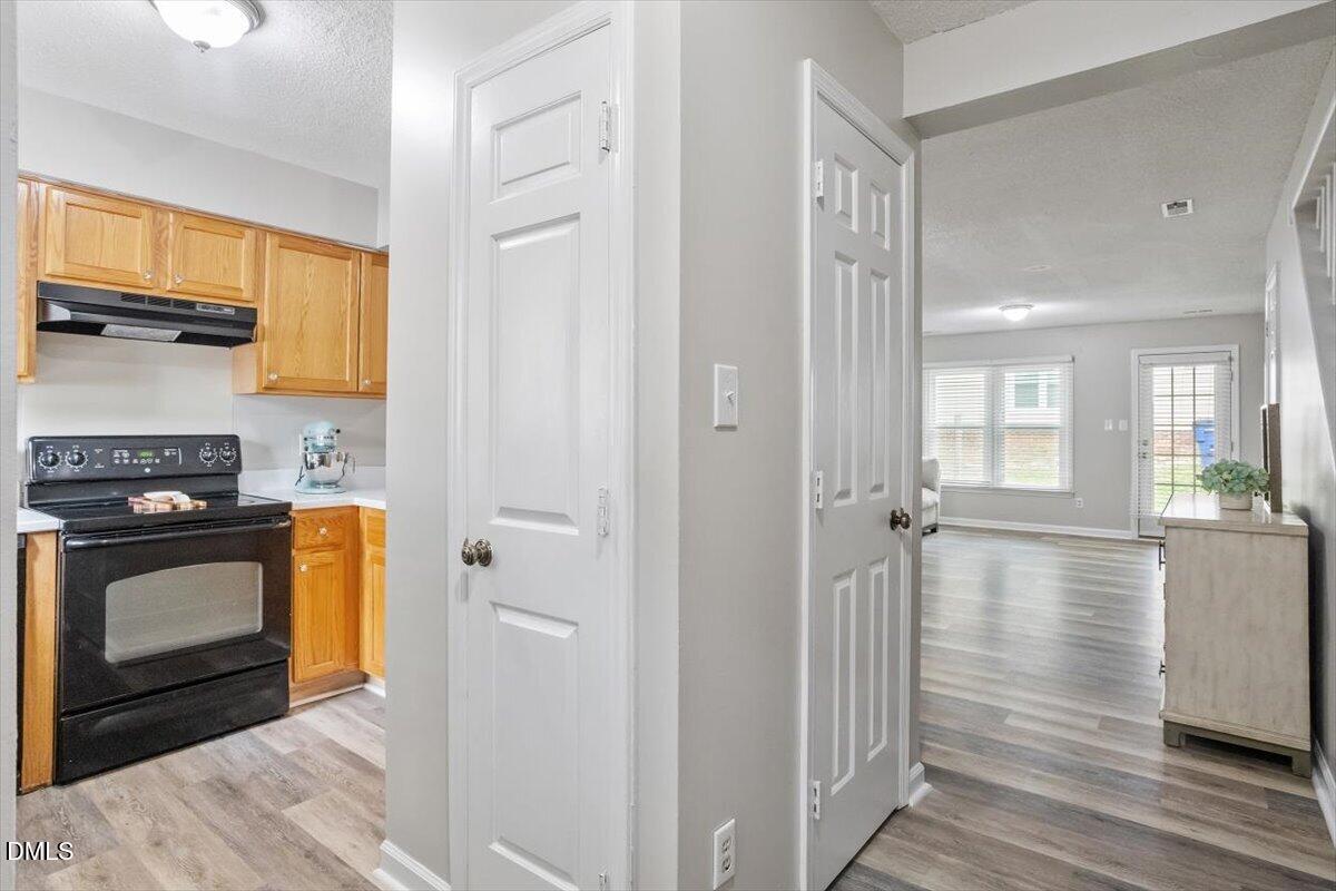 3410 Comstock Road Raleigh, NC 27604 - Photo 5 of 17