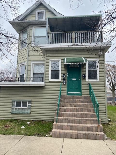 a front view of a house