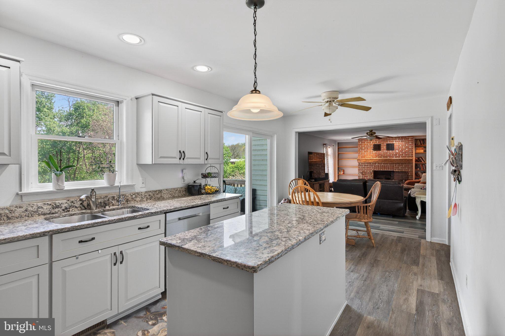 45 Latham Road Nottingham, PA 19362 - Photo 23 of 83 Bright and inviting kitchen space.