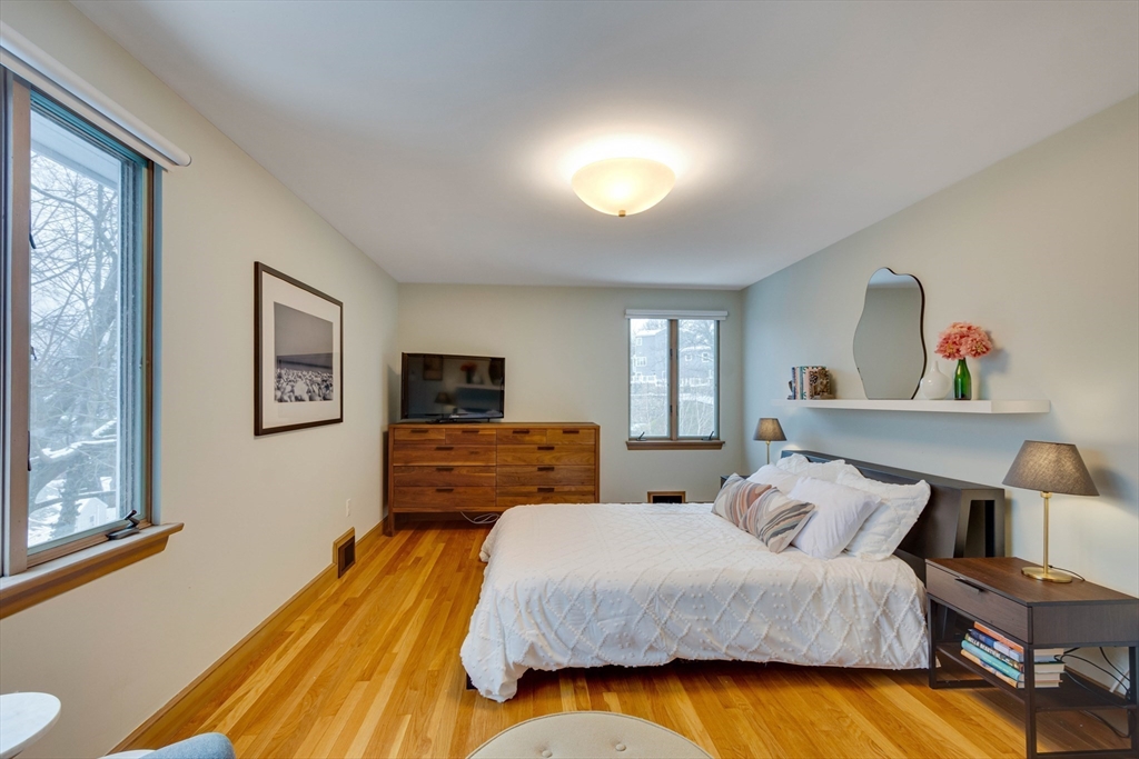 21 Samoset Road Winchester, MA 01890 - Photo 18 of 39 Gallery Image 18