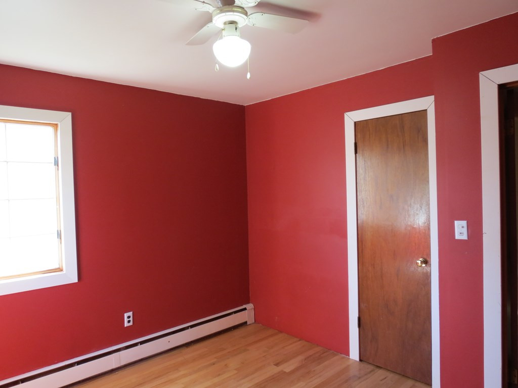 91 Champlain Street Rouses Point, NY 12979 - Photo 8 of 35 Gallery Image 8