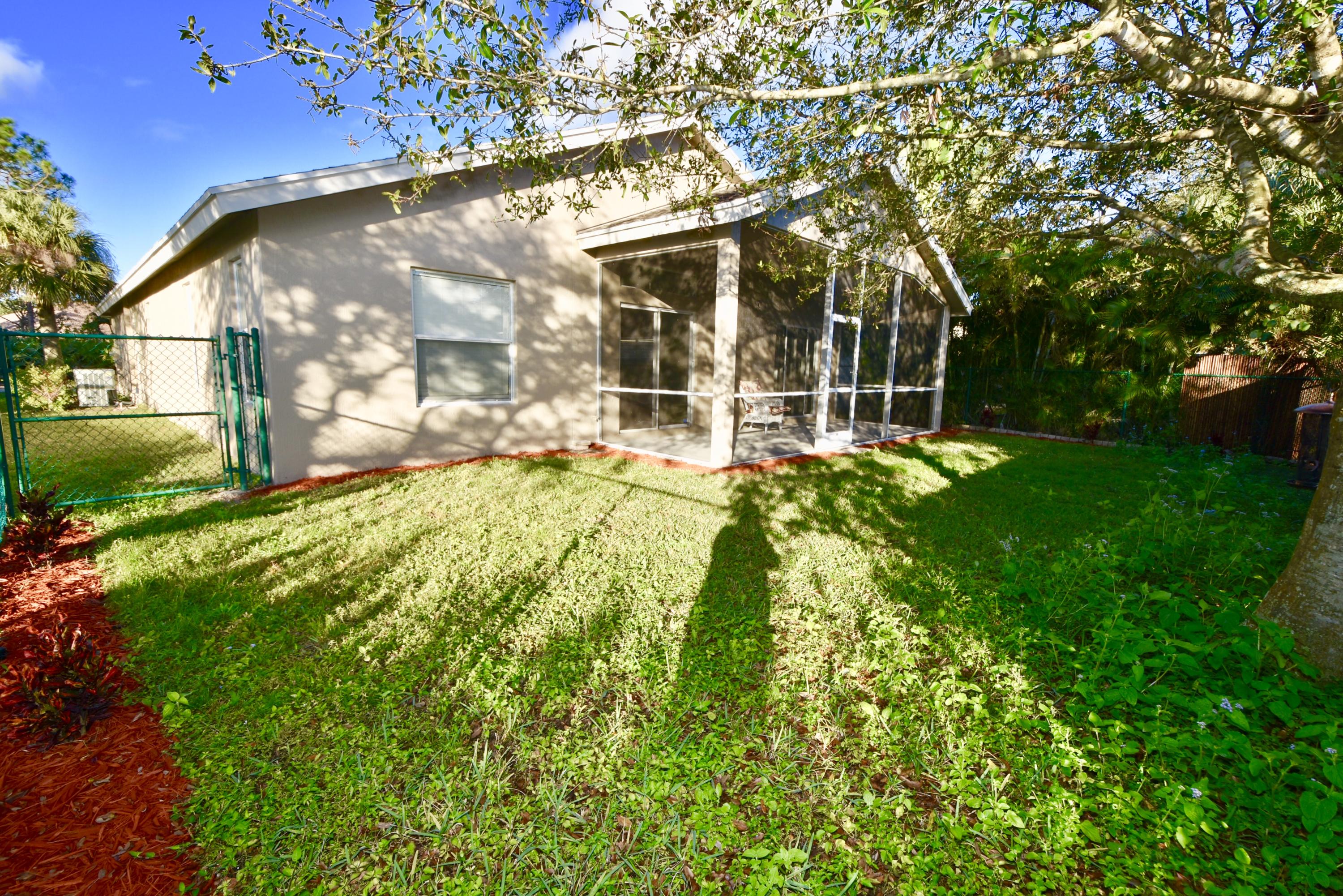 2512 Southwest Century Way Stuart, FL 34997 - Photo 32 of 52 Room for a Pool