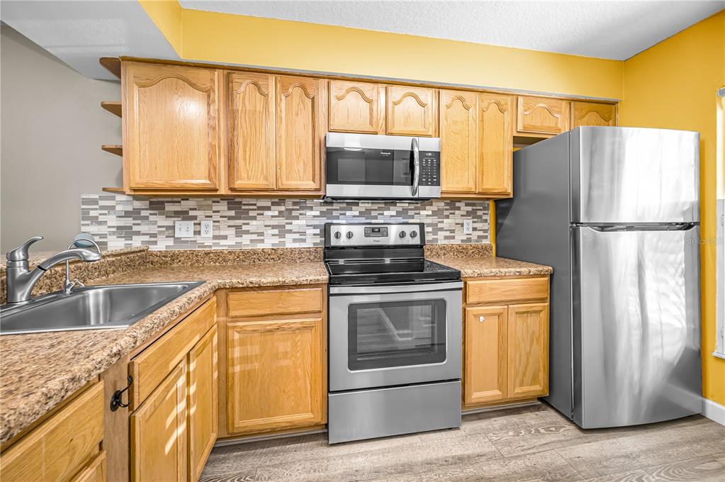 6627 Spring Flower Drive, Unit 14 New Port Richey, FL 34653 - Photo 11 of 40