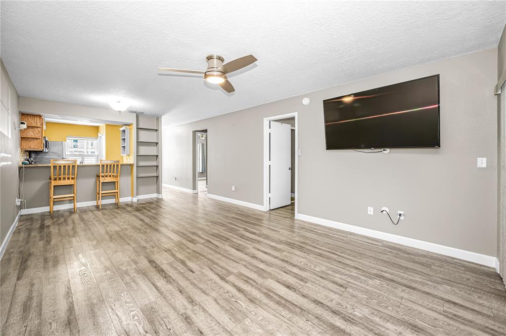 6627 Spring Flower Drive, Unit 14 New Port Richey, FL 34653 - Photo 8 of 40