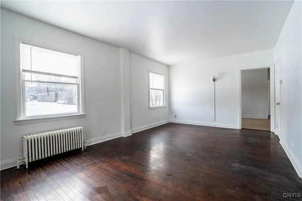 $950 | 3 Noyes Street, Unit 1, Utica, NY 13502