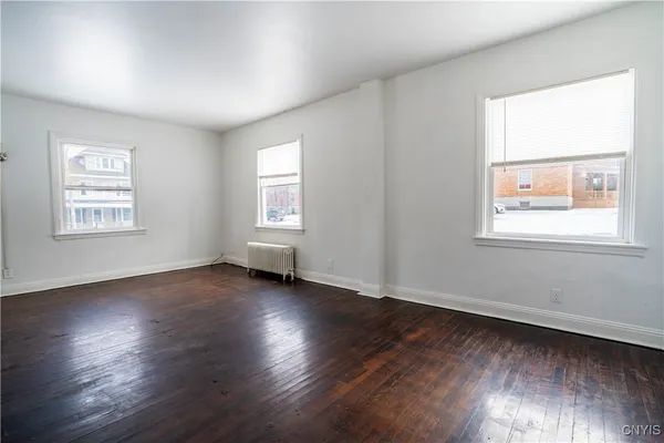 $950 | 3 Noyes Street, Unit 1, Utica, NY 13502