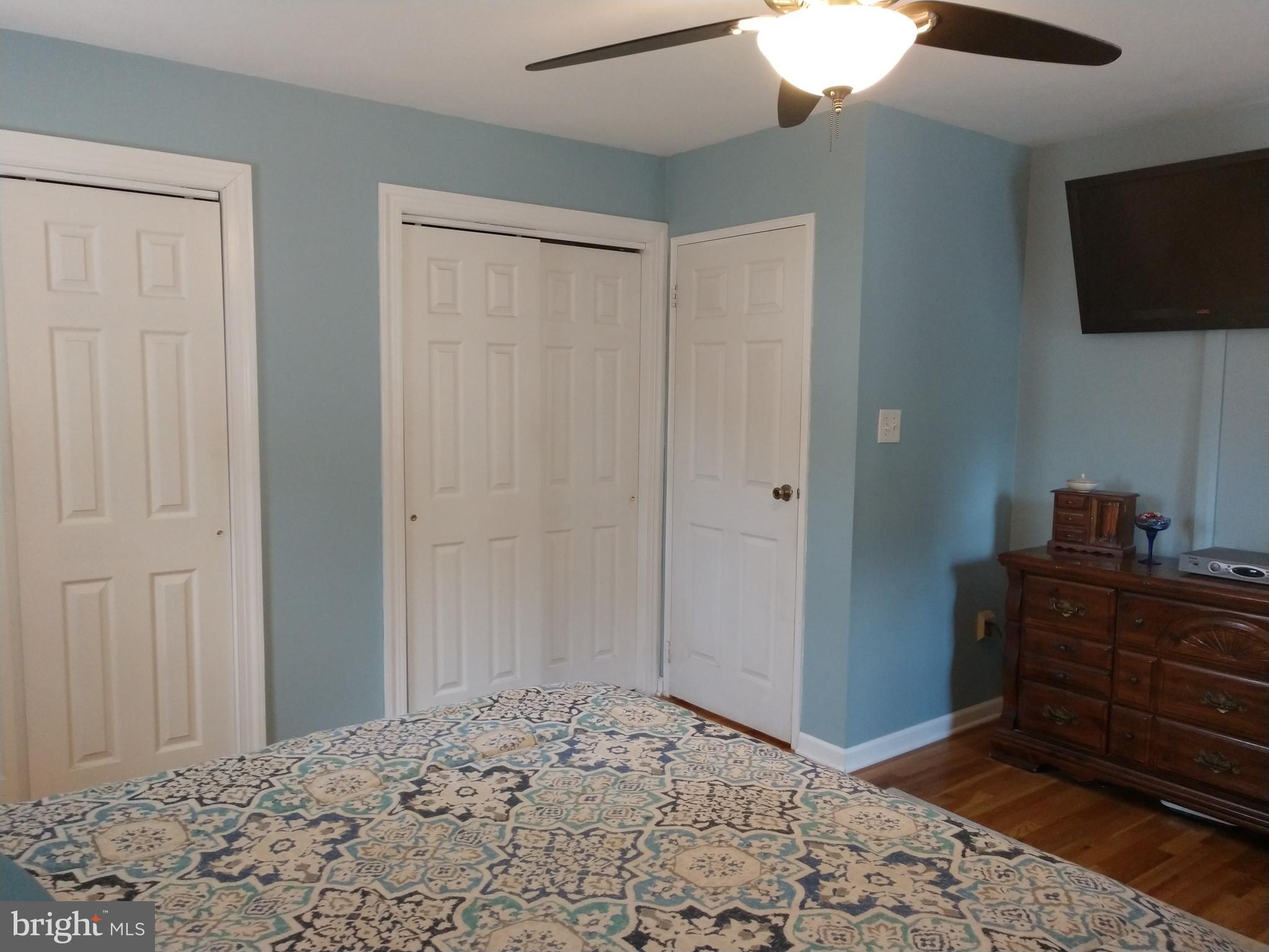 53 Bayberry Road Ewing, NJ 08618 - Photo 22 of 44 Gallery Image 22