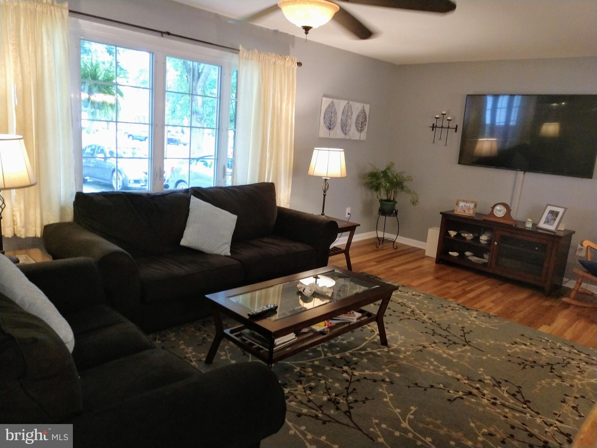 53 Bayberry Road Ewing, NJ 08618 - Photo 5 of 44 Gallery Image 5