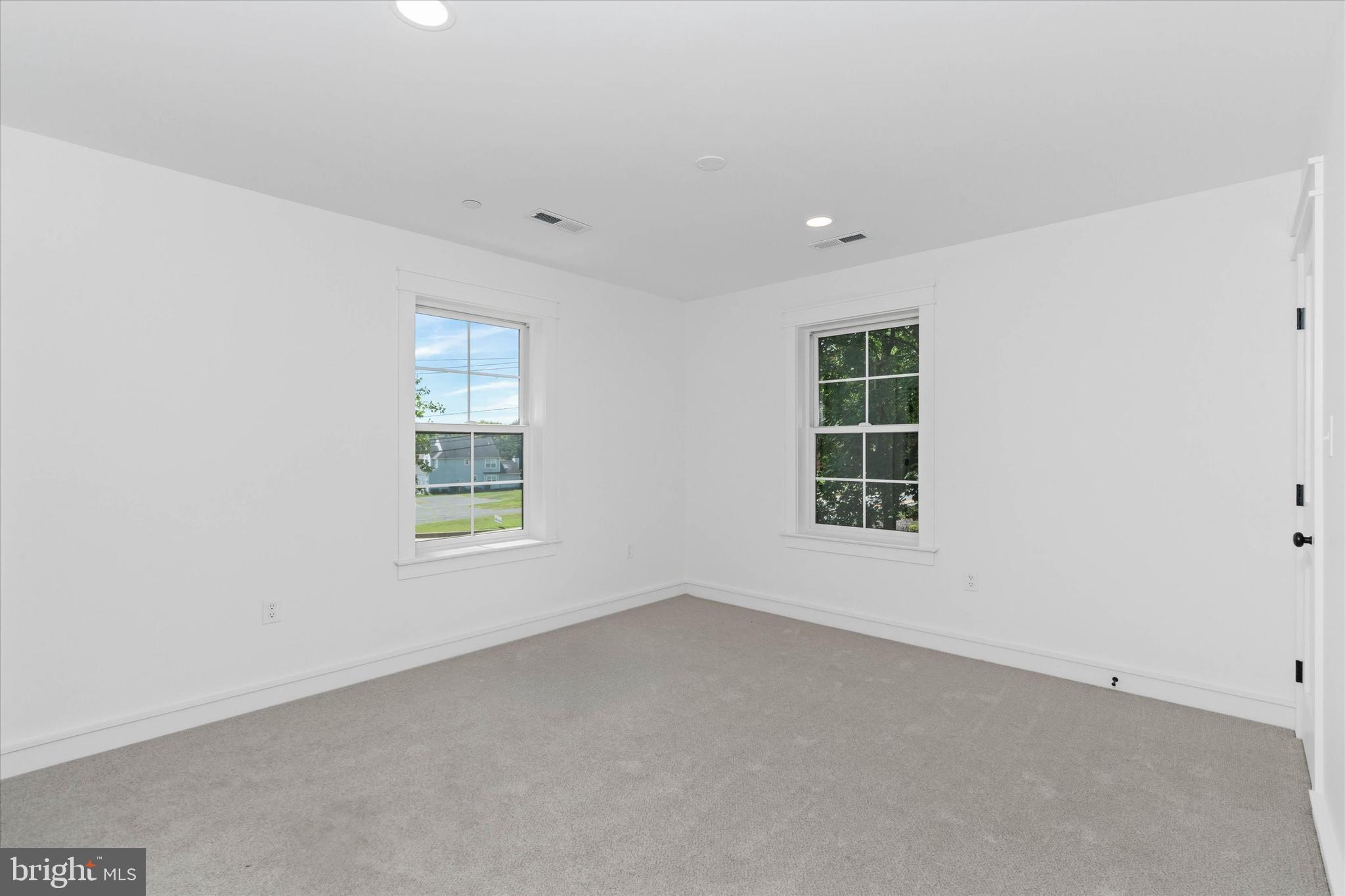 276 West Chestnut Hill Road Newark, DE 19713 - Photo 36 of 62 Bedroom 3