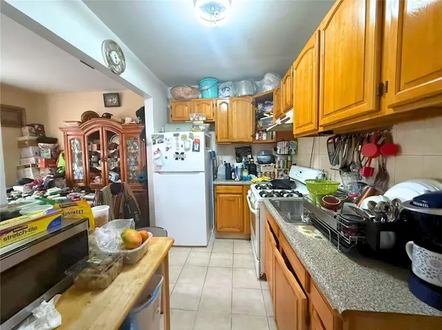 a kitchen with lots of counter top space