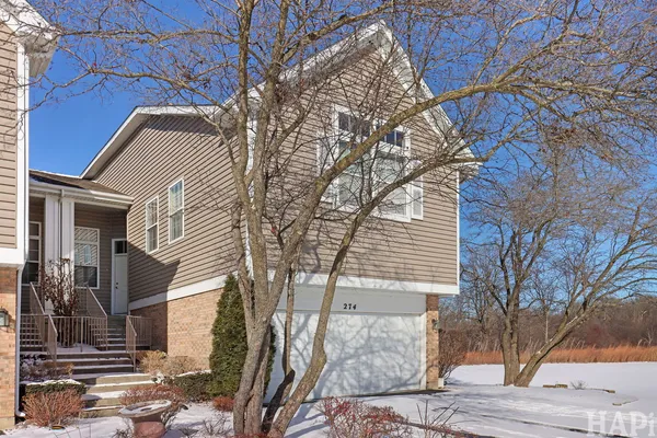 $425,000 | 274 Prairie View Lane, Unit 274, Wheeling, IL 60090