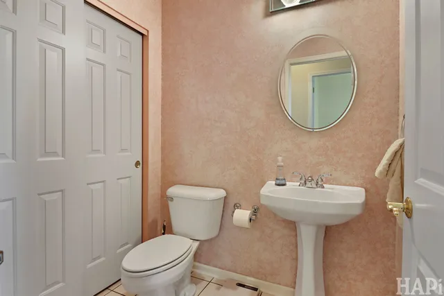 $409,000 | 274 Prairie View Lane, Unit 274, Wheeling, IL 60090