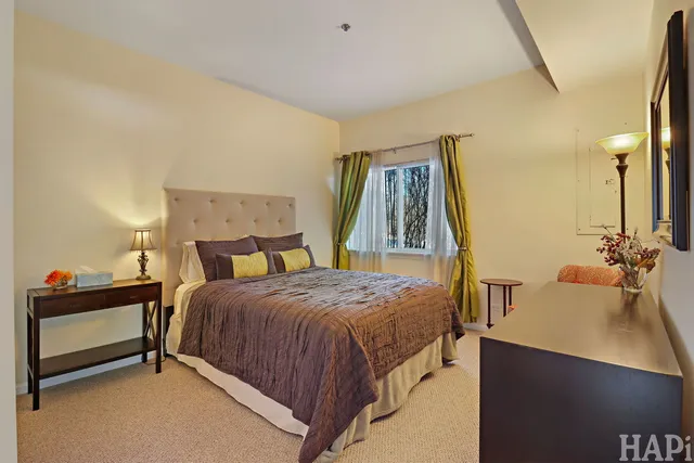 $409,000 | 274 Prairie View Lane, Unit 274, Wheeling, IL 60090