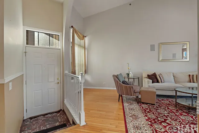 $409,000 | 274 Prairie View Lane, Unit 274, Wheeling, IL 60090