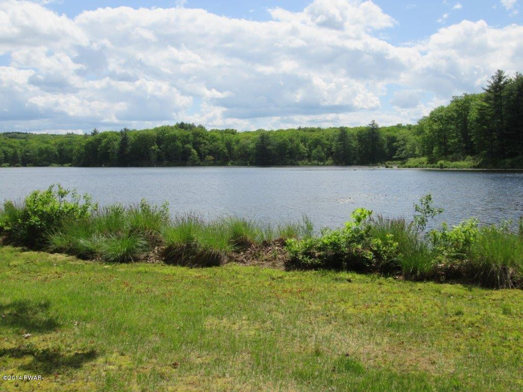 163 Whitney Lake Road Hawley, PA 18428 - Photo 8 of 39 Gallery Image 8