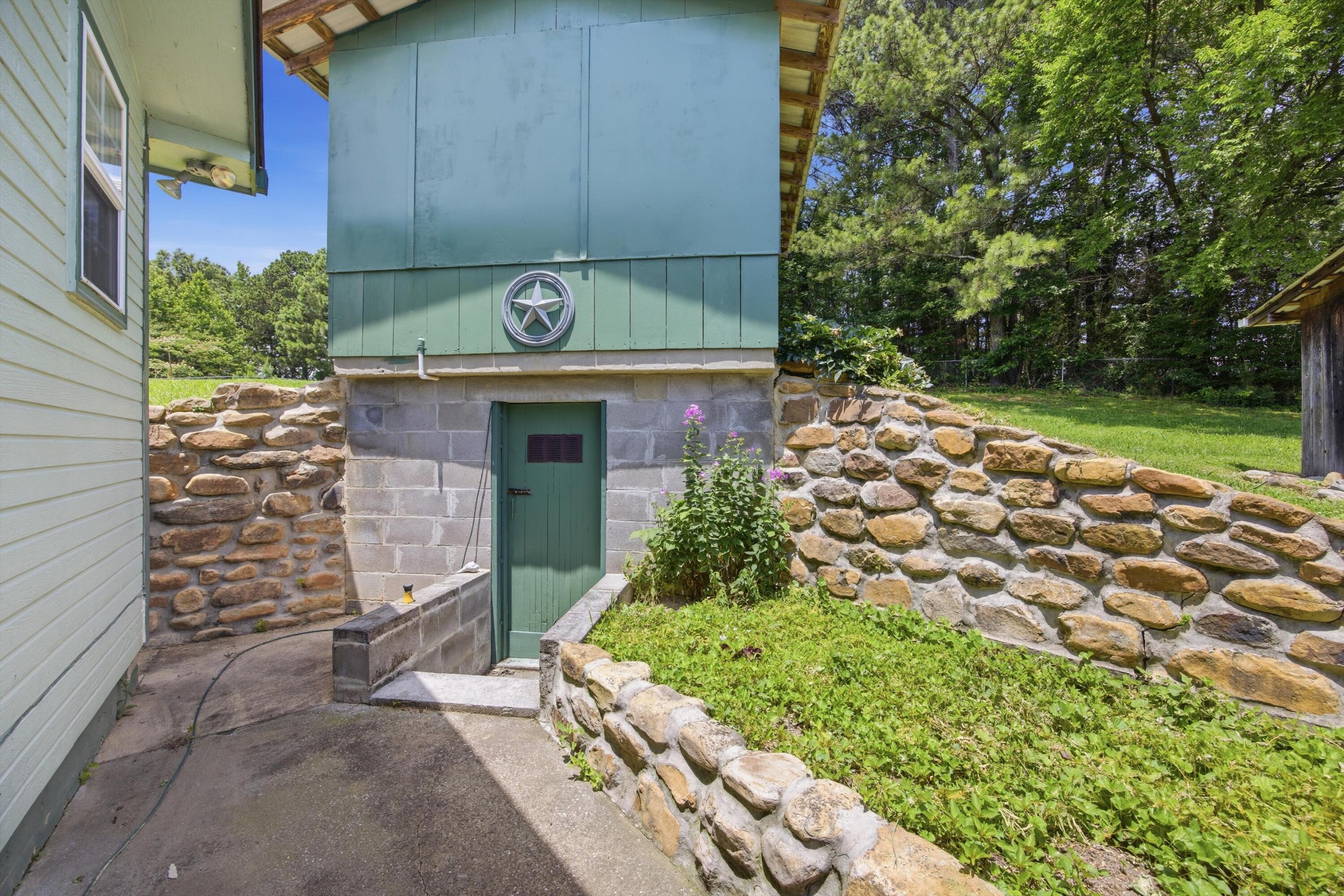 2588 Garretts Chapel Road Chickamauga, GA 30707 - Photo 29 of 43 29-2588GarrettsChapelRd-24