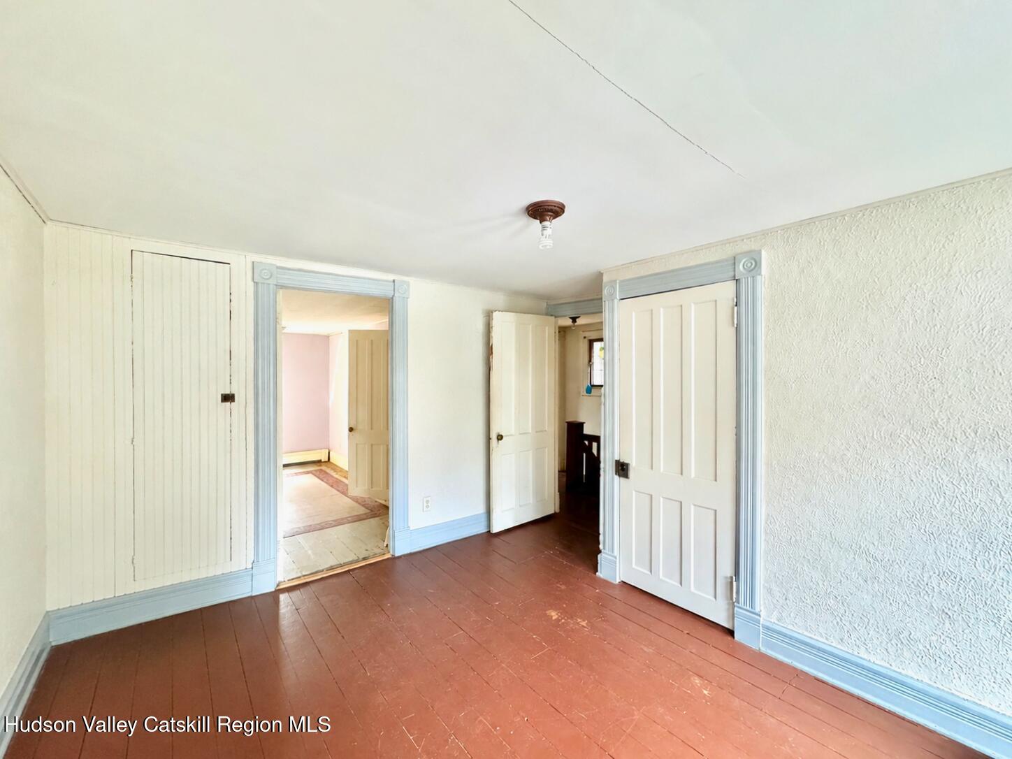 185 Main Street Catskill, NY 12414 - Photo 12 of 26 11