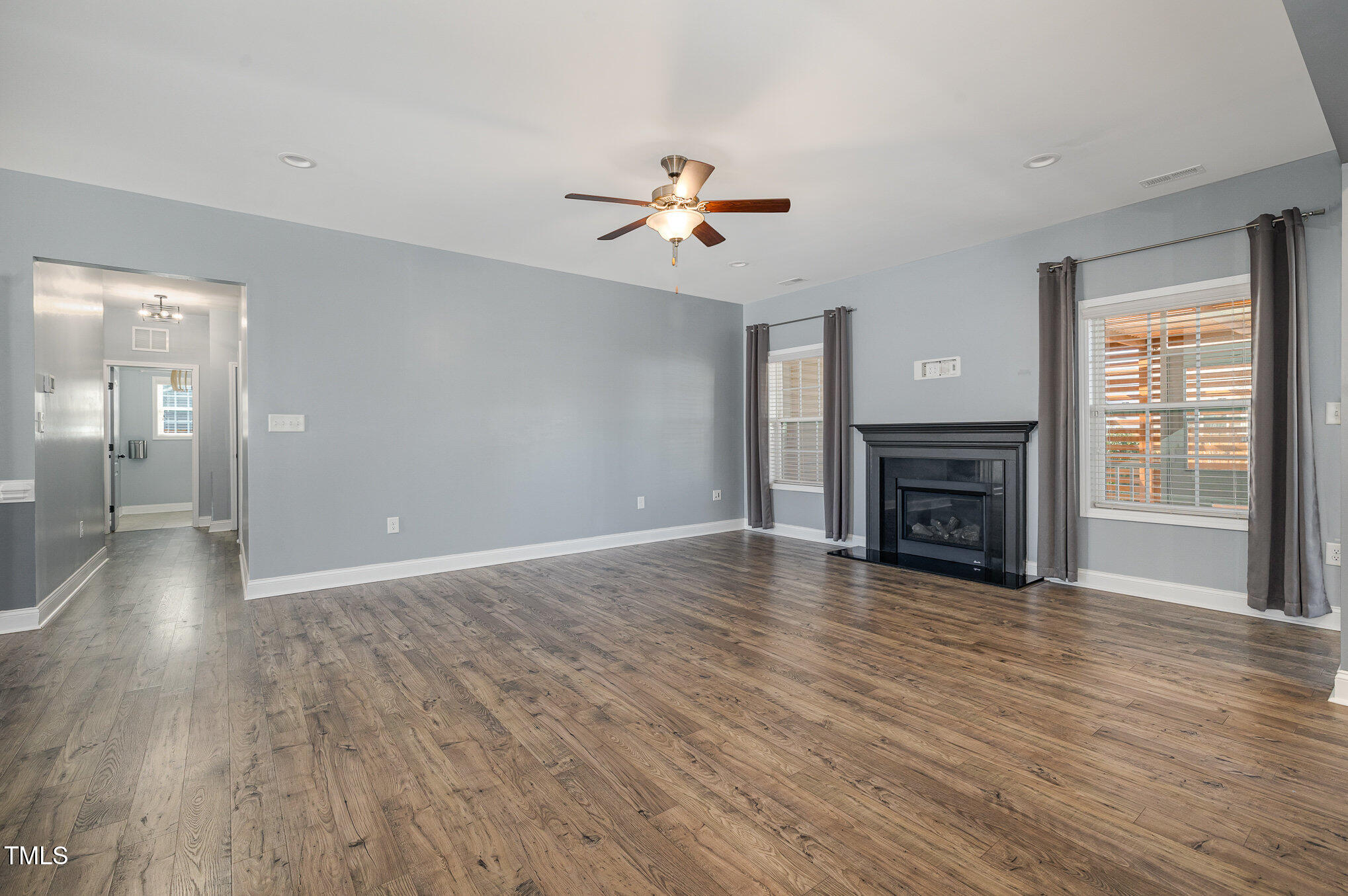 263 Pendleton Street Raeford, NC 28376 - Photo 8 of 41 001_file_265