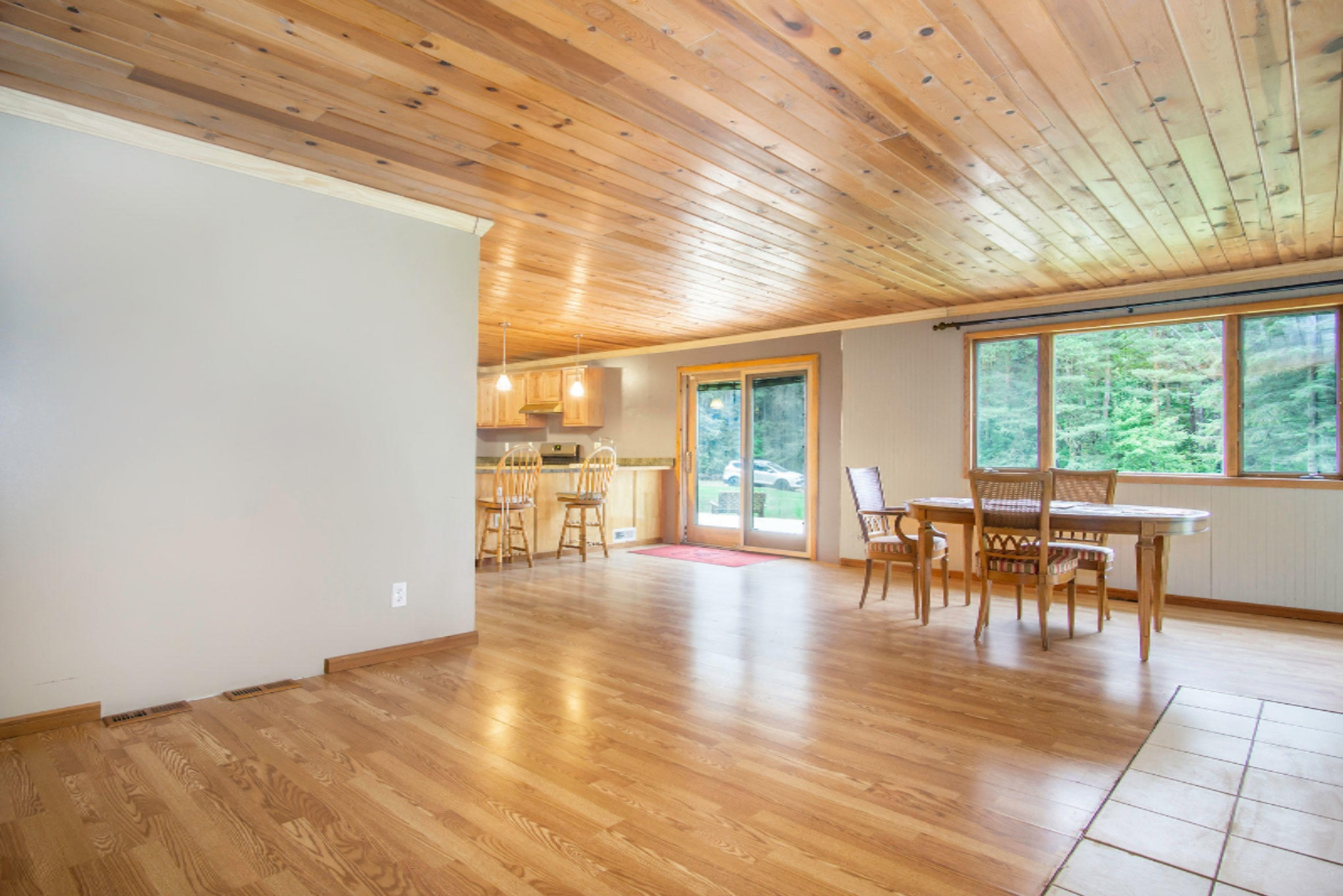 325 West Millerton Road Scottville, MI 49454 - Photo 5 of 27 DSC07336-1