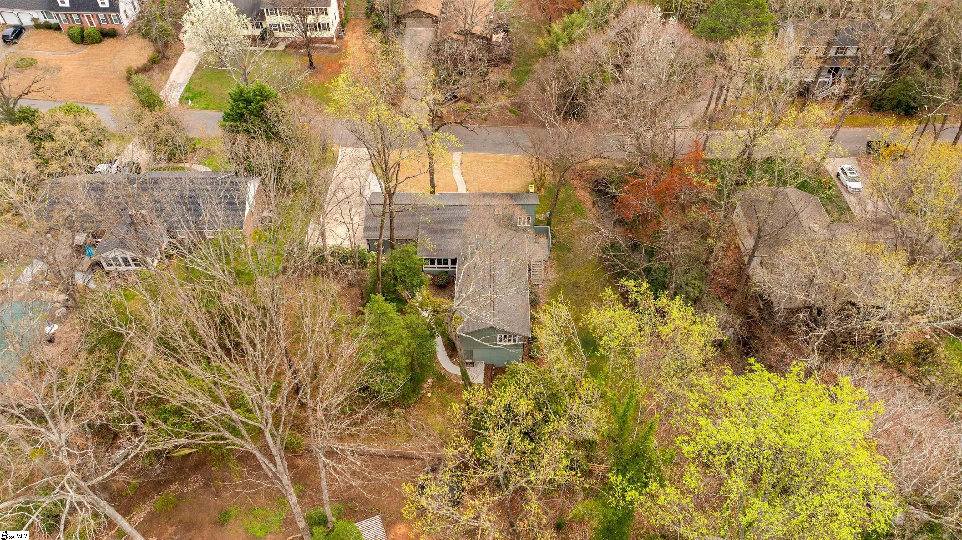 208 Overcreek Road Greenville, SC 29607 - Photo 35 of 42