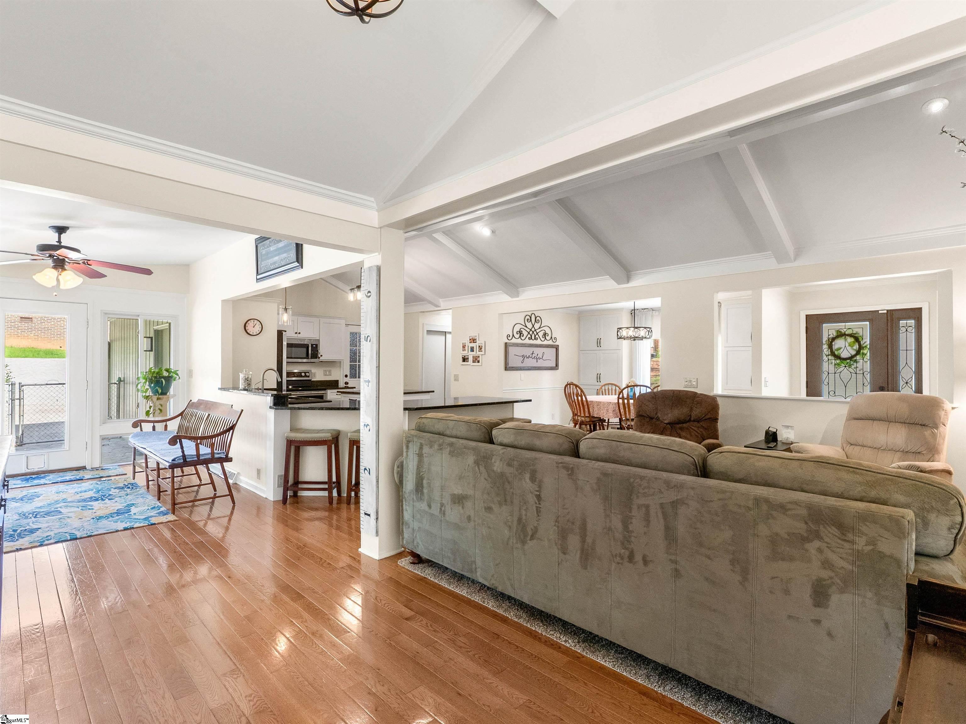 208 Overcreek Road Greenville, SC 29607 - Photo 10 of 42