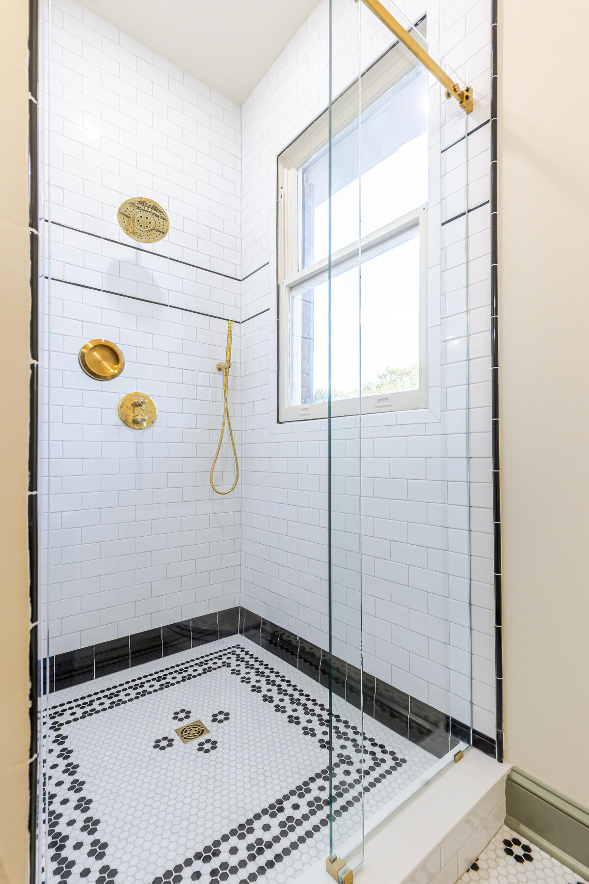 173 Tradd Street Charleston, SC 29401 - Photo 65 of 111 JW-146