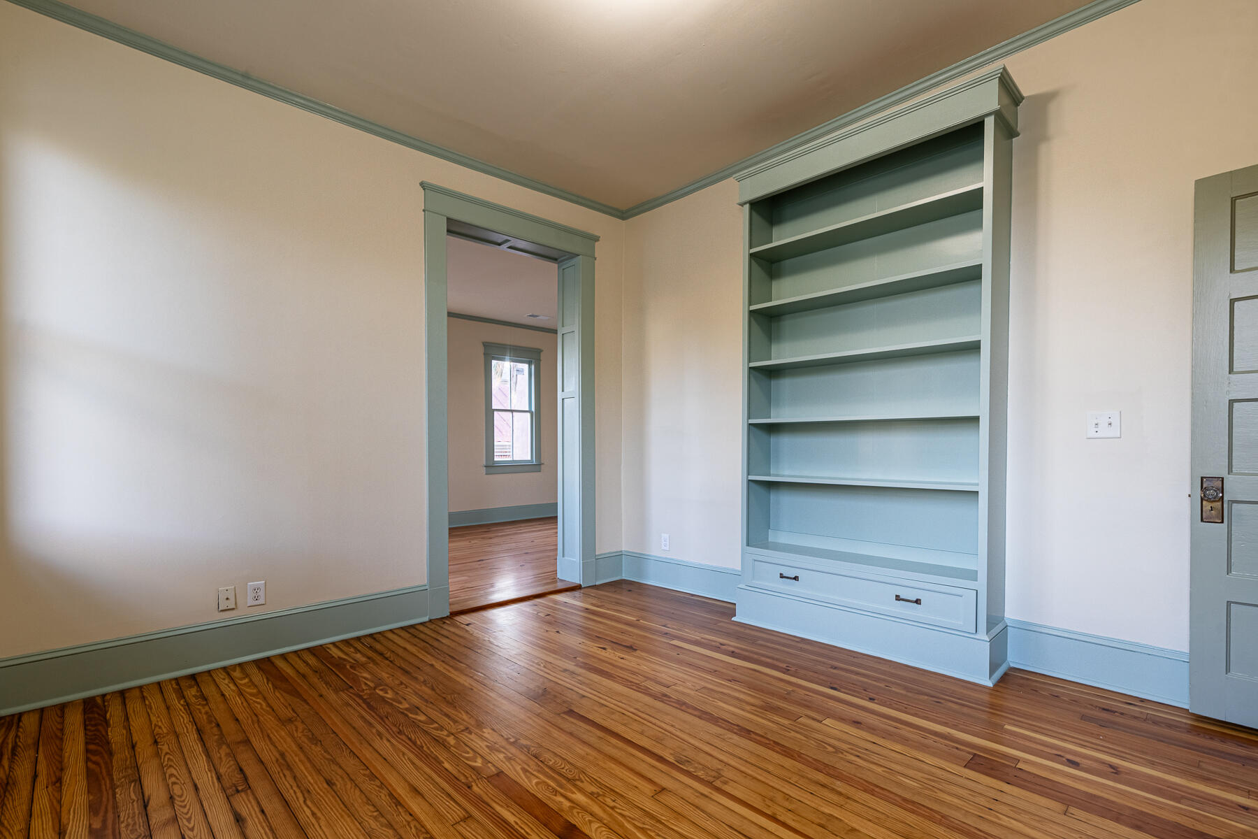 173 Tradd Street Charleston, SC 29401 - Photo 82 of 111 JW-154