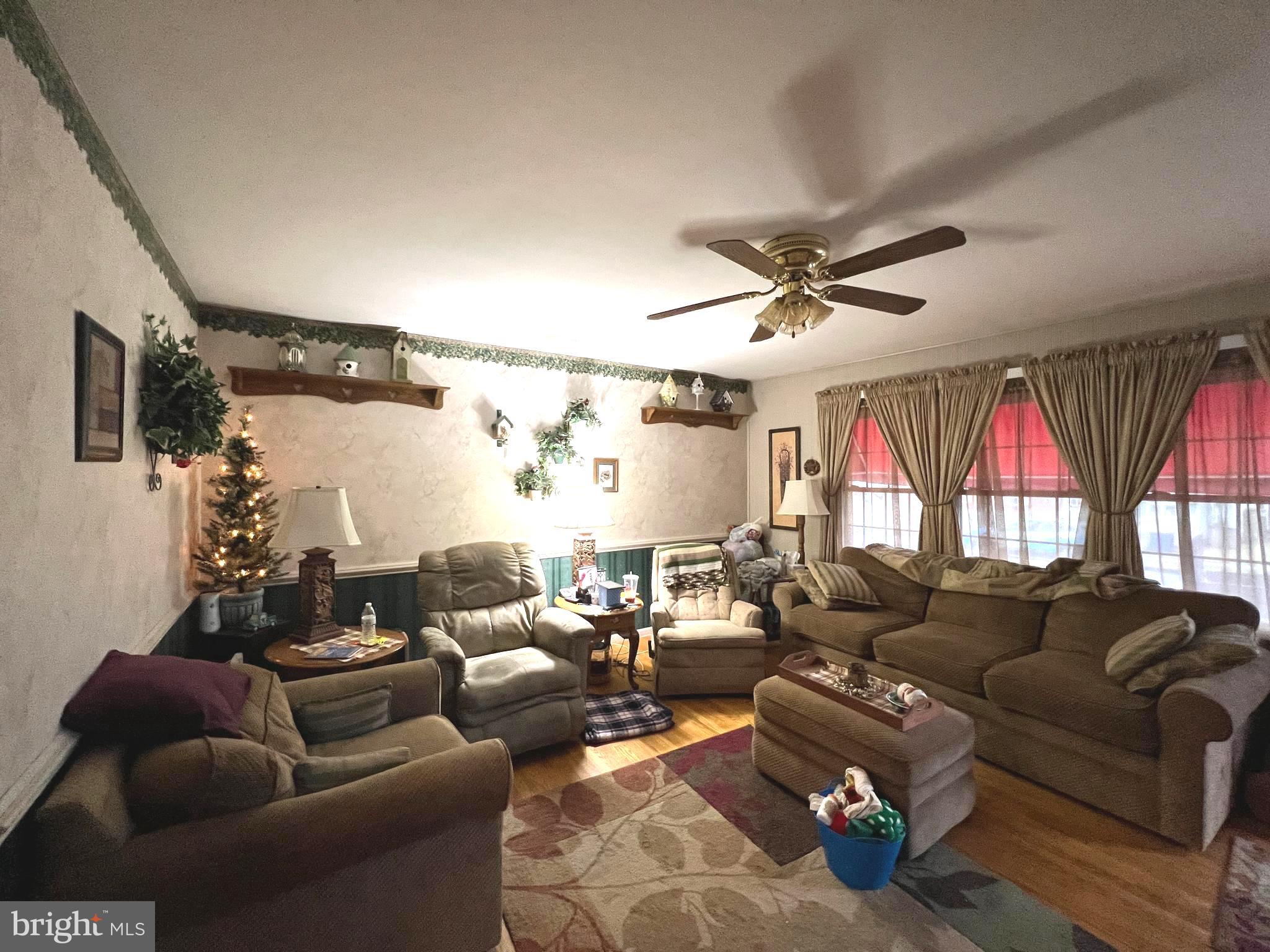 235 Ridge Avenue Middletown, PA 17057 - Photo 10 of 34 Gallery Image 10